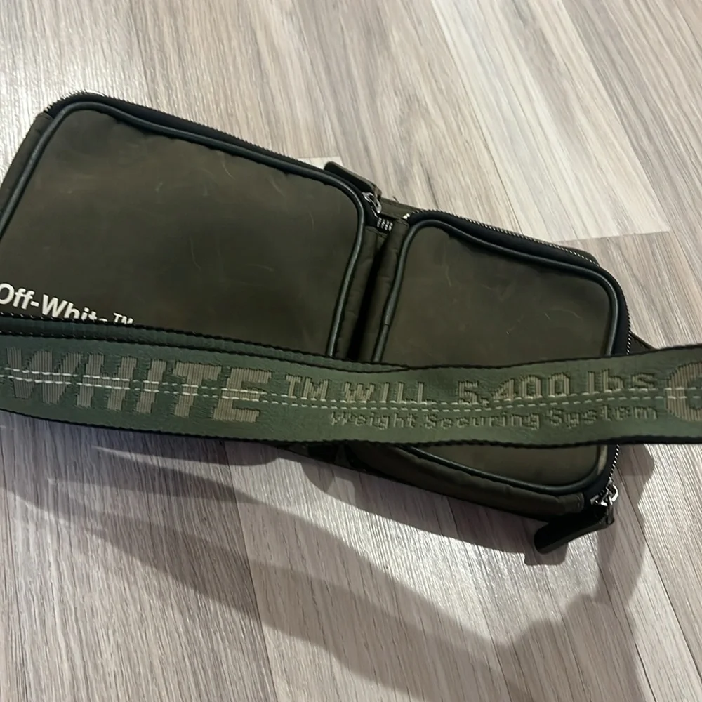 Rare Off-White multi compartment crossbody bag